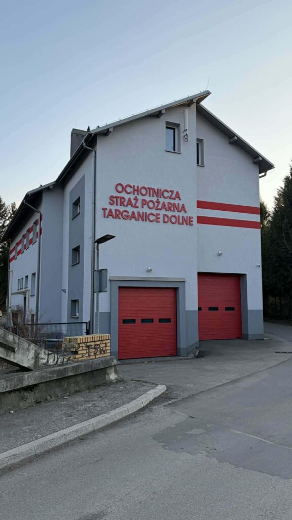 2ff906f8 70a8 4b93 887c 023019a8ee20